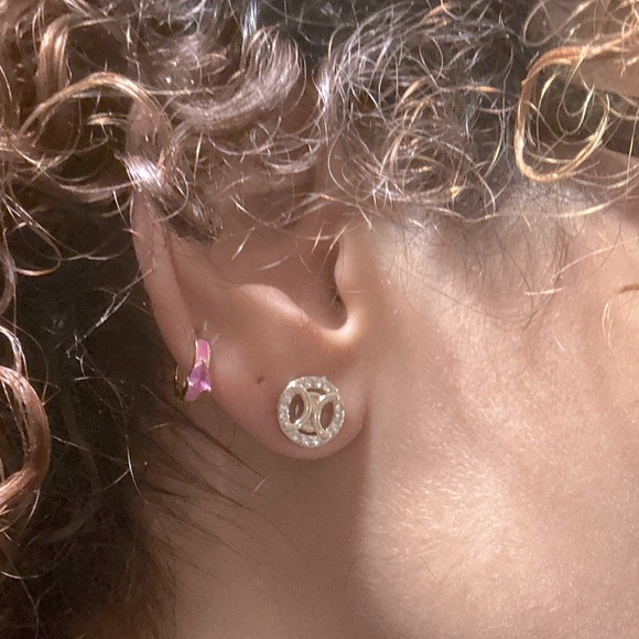 CELINE Gold and Rhinestone small buttons that have been turned into studs - Picture 9 of 15